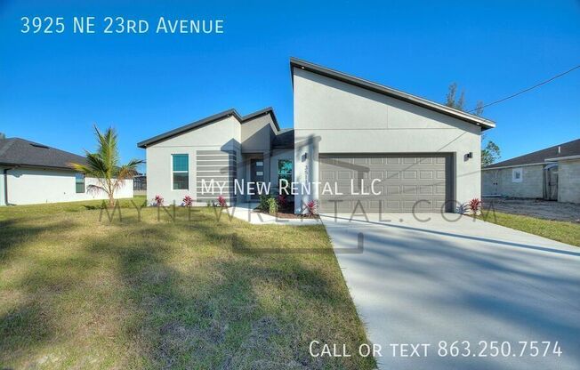 3925 NE 23 AVE