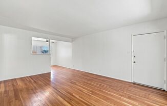1 bed, 1 bath, 700 sqft, $1,900, Unit 312-E