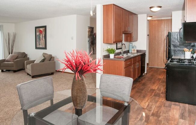 1 bed, 1 bath, 710 sqft, $1,220, Unit 219