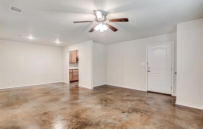 202 Honey Bee Drive