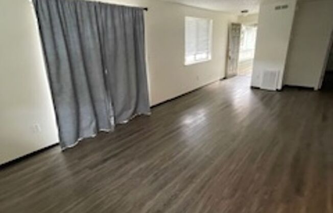 1 bed, 1 bath, 669 sqft, $1,250, Unit 20