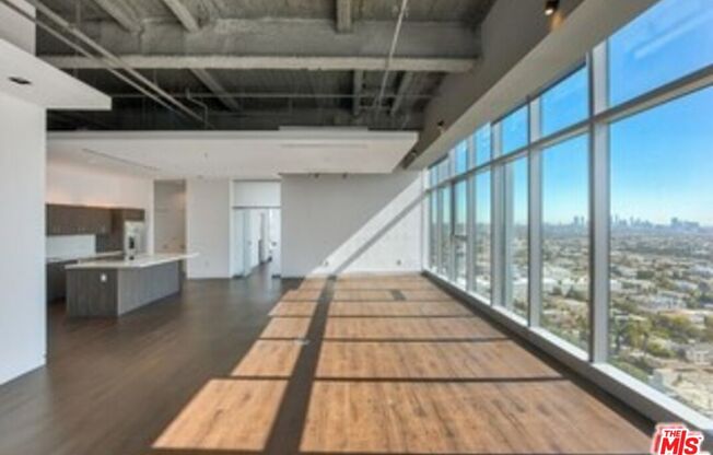 1 bed, 1 bath, 858 sqft, $4,545, Unit 1403