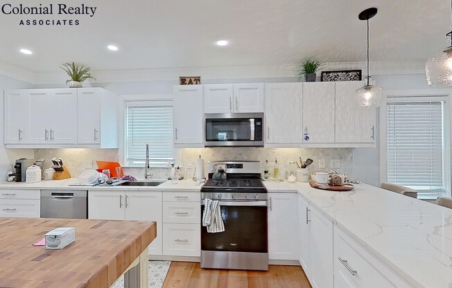 32 WOODROW AVE
