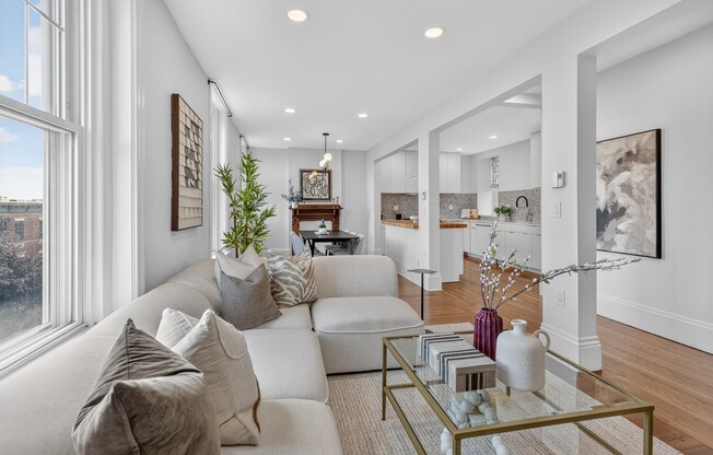 44 BEACON ST