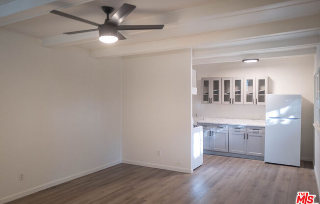 824 S BONNIE BRAE ST