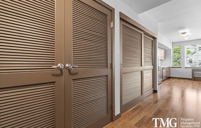 Studio, 1 bath, 528 sqft, $1,400, Unit 402