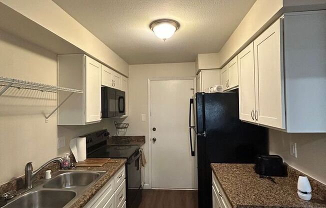 3425 S 176 ST