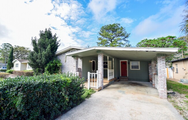 Charming 3-Bedroom Home with Huge Fenced Yard Near Downtown & Hourglass District!