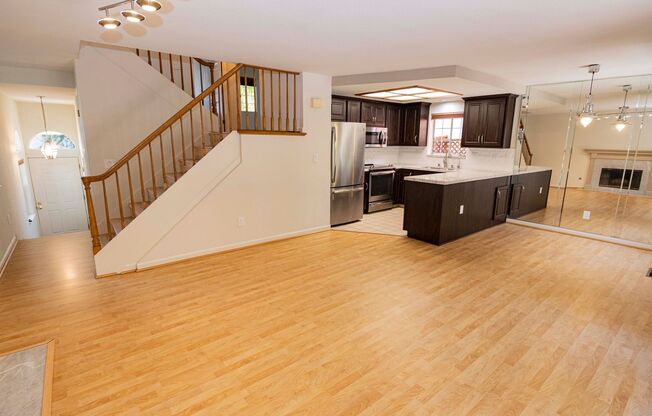 Spacious 3/2 townhome in supreme location!! 2801 Cozumel Cir, Santa Clara, CA 95051