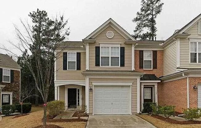 Spacious 3 Bedroom End-Unit Townhome in North Raleigh, Pet Friendly!