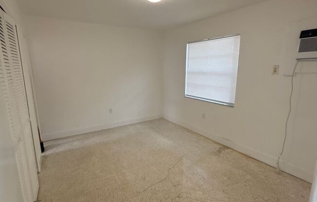 1 bed, 1 bath, 500 sqft, $1,700, Unit 7