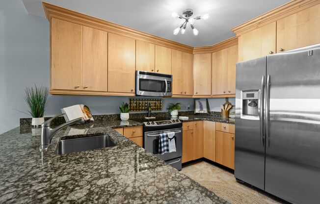 Elegant 1-Bed, 1-Bath Condo in Prime Virginia Beach Location!
