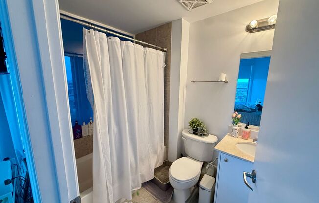 3 beds, 3 baths, $5,795