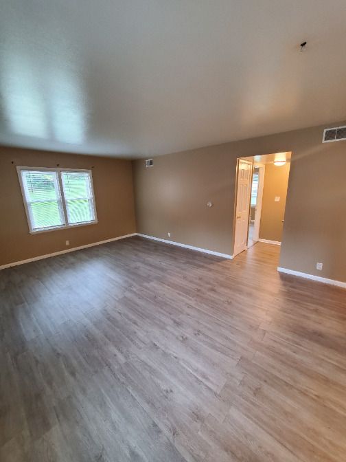 1336 E RANDOLPH CT
