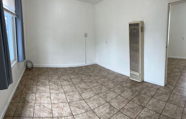 One Bedroom Near Downtown Hayward