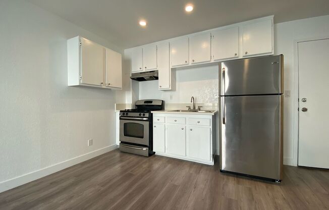 1 bed, 1 bath, 500 sqft, $1,650, Unit Unit 306