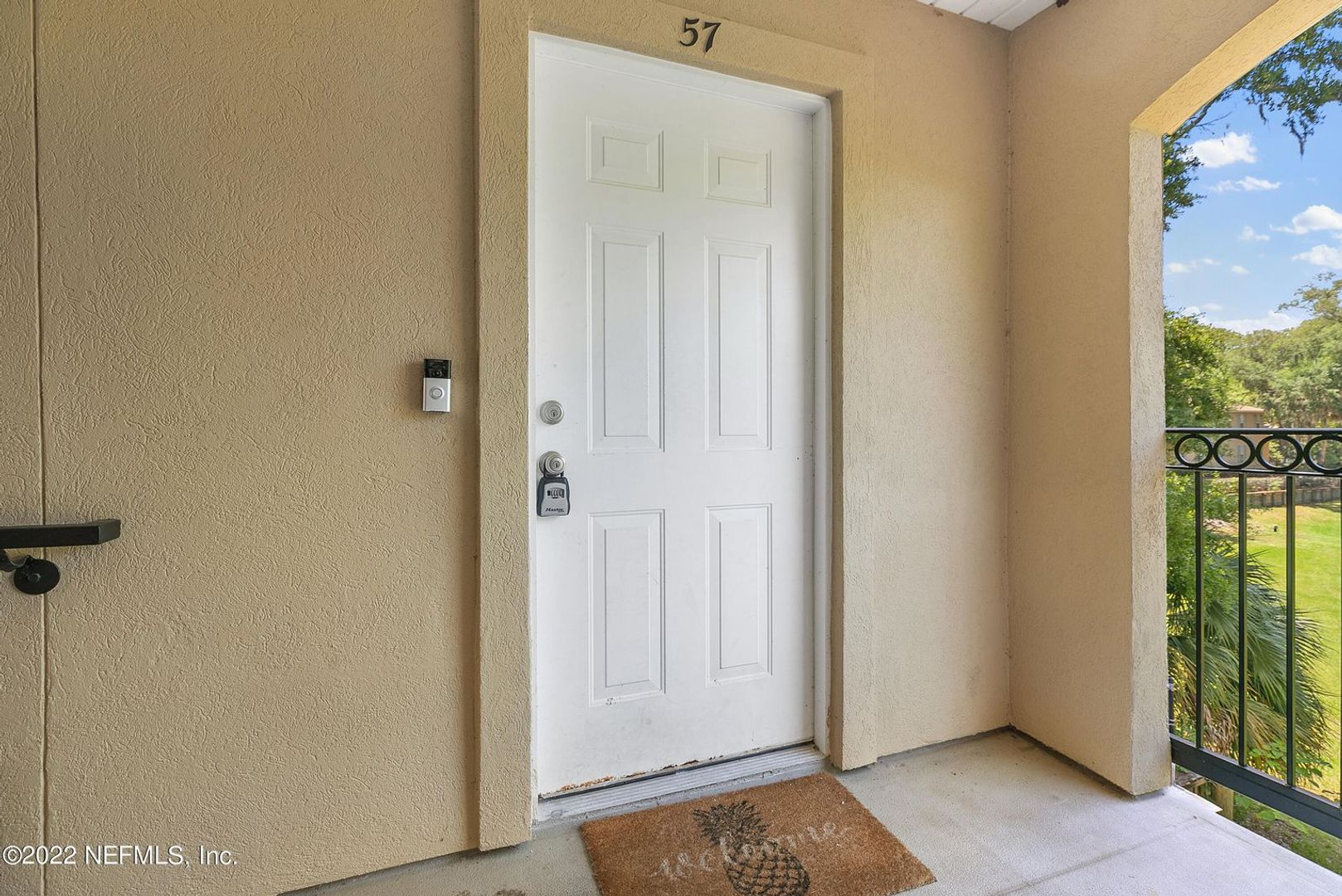 Great Jax Beach Location!