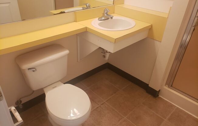 1 bed, 1 bath, $1,295, Unit 112