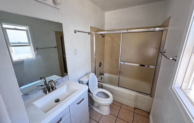 1 bed, 1 bath, $1,995, Unit 1460