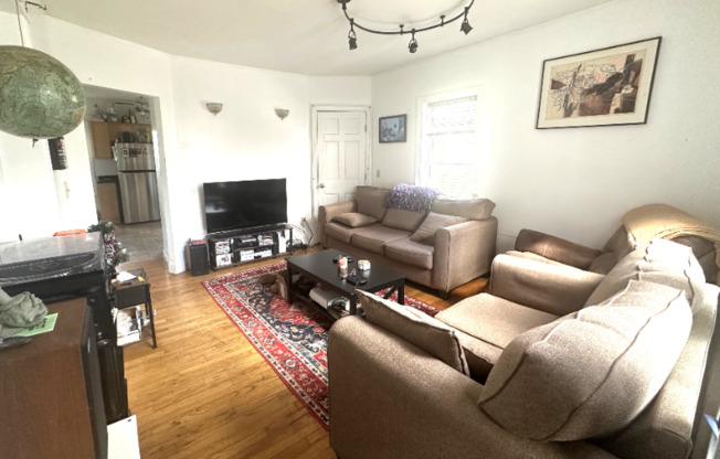 4 WADSWORTH ST