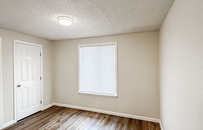 2 beds, 2 baths, 1,096 sqft, $1,525, Unit 1877A