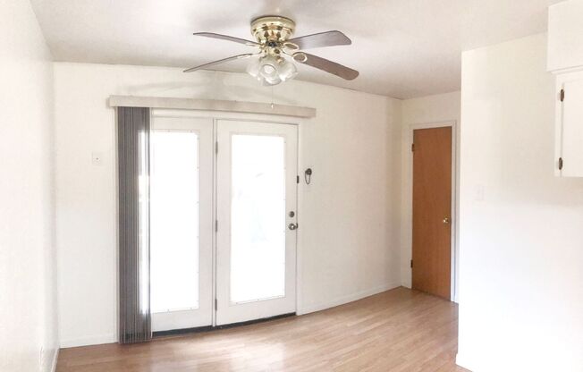 3 beds, 1 bath, $1,050