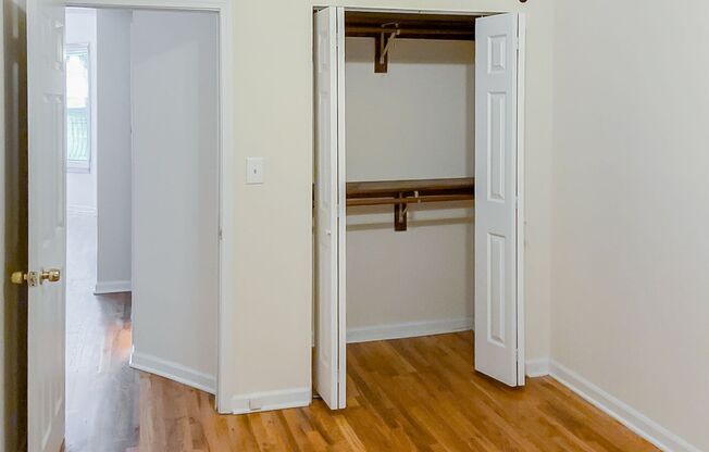 2 beds, 1 bath, 785 sqft, $2,795, Unit 2525-D2