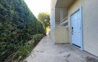 2 beds, 2 baths, $2,600, Unit APARTMENT 110