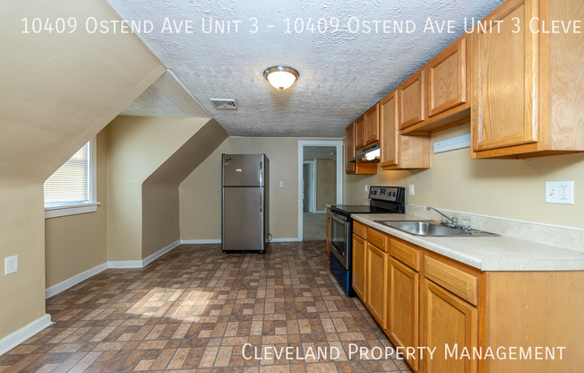 1 bed, 1 bath, 676 sqft, $685