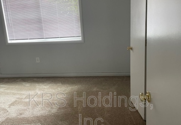 5604 Crenshaw Rd