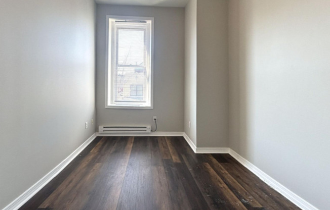 1701 N 20 ST