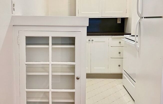 Studio, 1 bath, 467 sqft, $1,030, Unit 207
