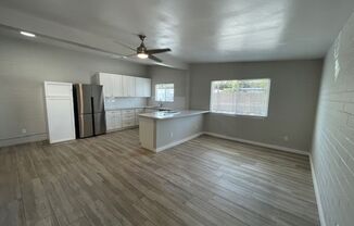 6719 E. Earll Dr.