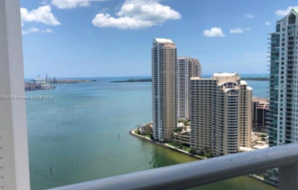 Stunning 2Bed/ 2Bath residence for rent at MET1