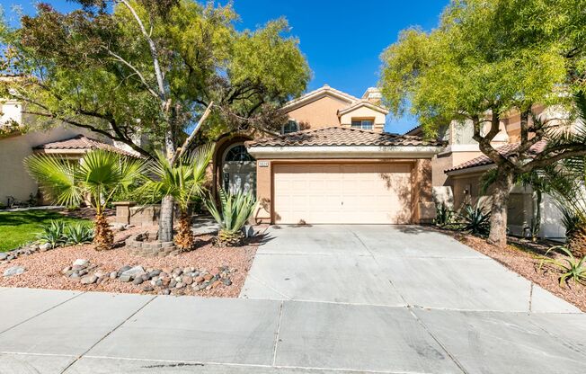 Beautiful 3-Bedroom Home in Peccole Ranch with Upgraded Finishes & Spacious Backyard