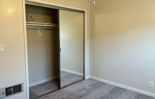 2 beds, 2 baths, 880 sqft, $2,650, Unit A-7