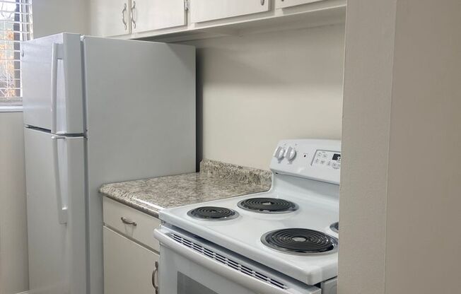 1 bed, 1 bath, 650 sqft, $1,150, Unit #06