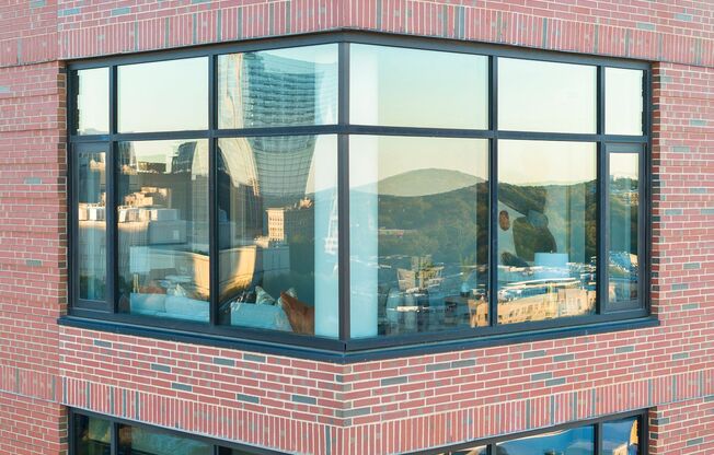 122 N Harrington Unit 1225