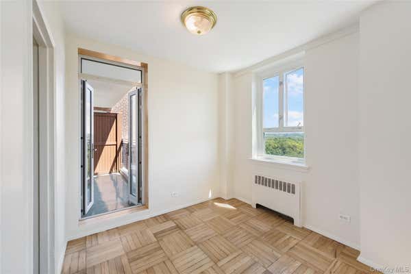 5355 HENRY HUDSON PKWY W