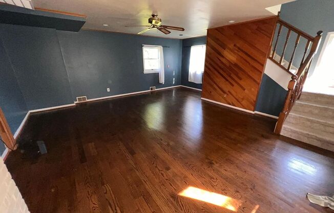 Stunning 4-Bedroom Single Family Home in Hatboro! Available mid-April!