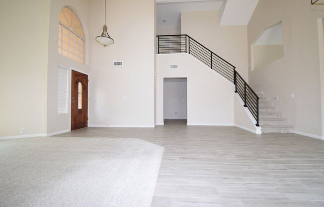 Beautiful 2935 sq ft 5 bedroom Ahwatukee home!