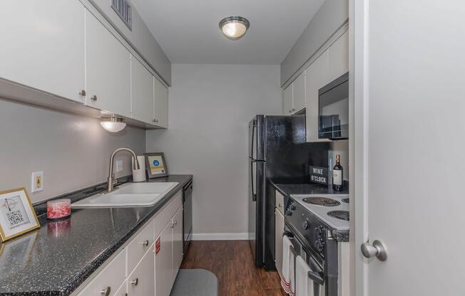 2 beds, 2 baths, 990 sqft, $1,119