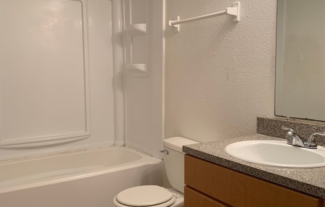 1bed/1bath move-in ready condo $1180/month for November 2025