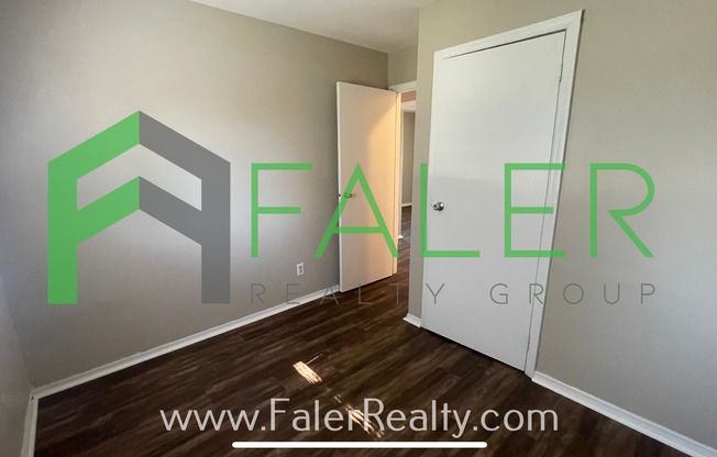 3 beds, 1 bath, $1,350