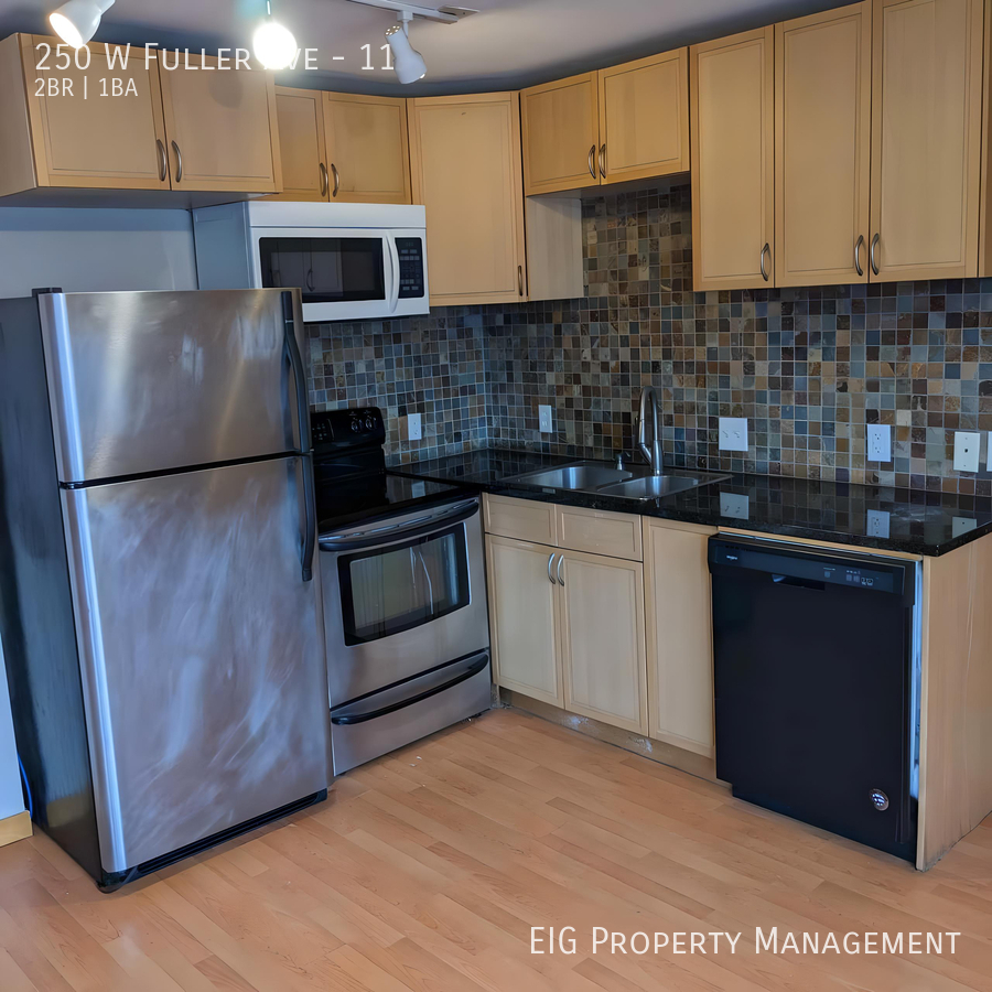 250 W Fuller Ave