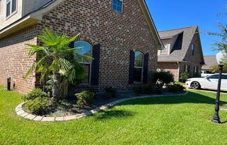 ST. CHARLES COURT, BENTON SCHOOLS, AND OUTDOOR GRILL AND FIREPLACE