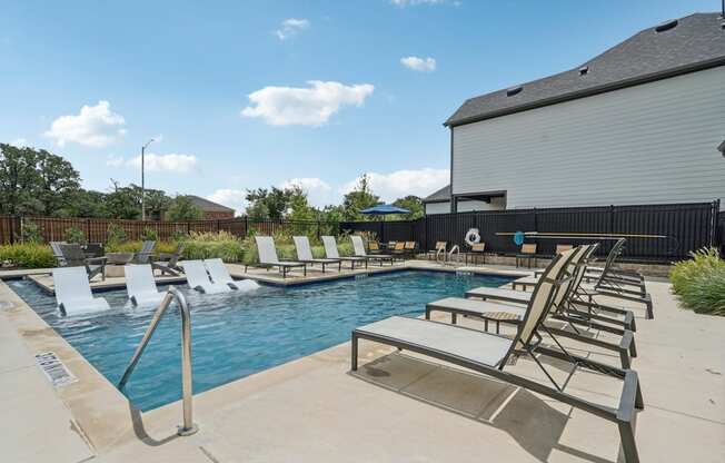 the swimming pool at the resort at governors crossing