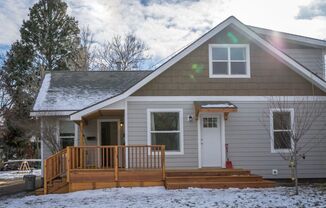 620 E. Davis St.