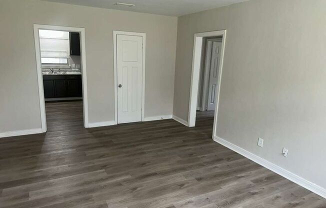 Heritage Oaks @ Virginia (Section 8)