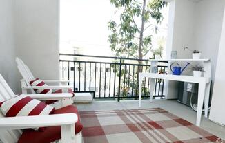 Serenade at River Park Apartments